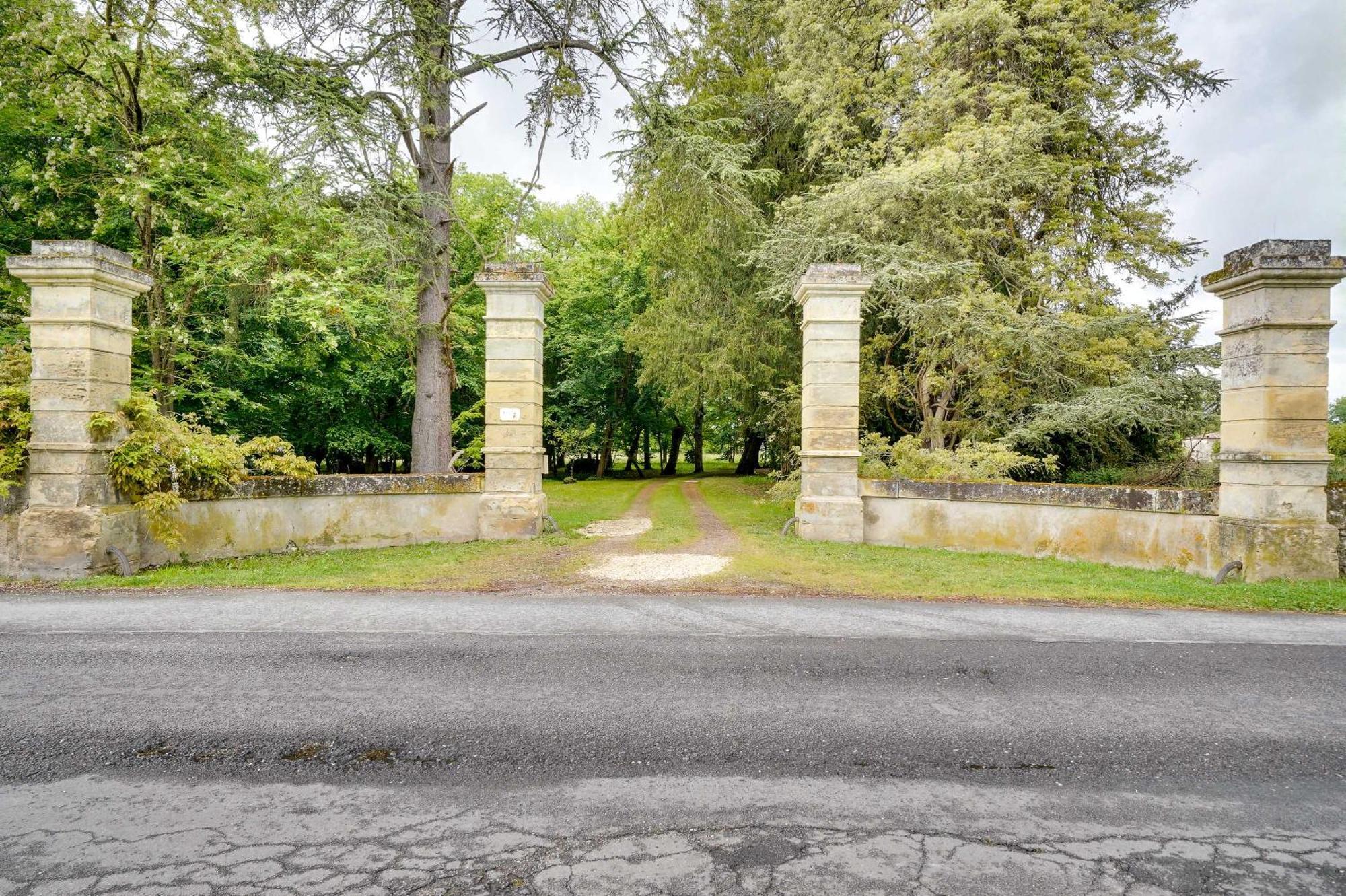 Chateau De Vidasse Pessac-sur-Dordogne Exteriér fotografie